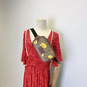 Coach CR185 Wyatt Belt Bag In Signature Canvas Banana Print Khaki Dark Saddle